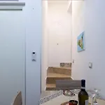 Sopra I Tetti Di Ballaro Apartment *