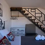 Sopra I Tetti Di Ballaro Apartment *