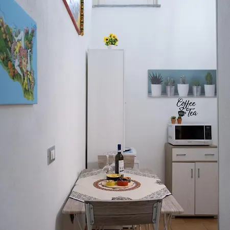 Apartment Sopra I Tetti Di Ballaro Palermo
