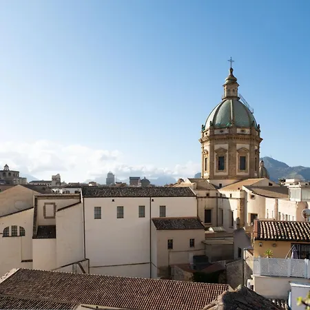 Sopra I Tetti Di Ballaro Palermo